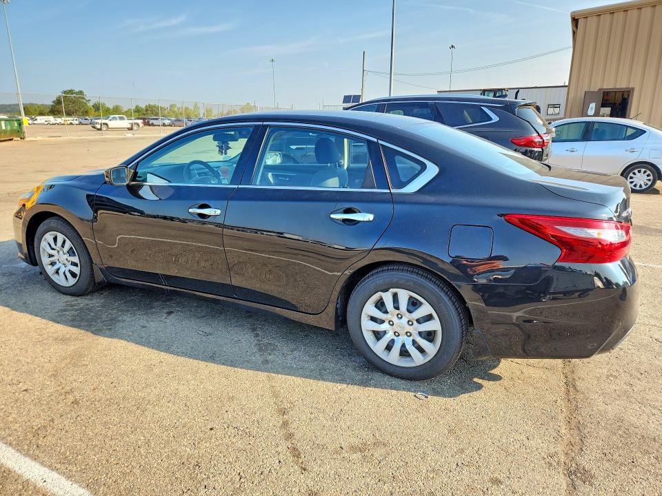 62970456 :رقم المزاد ، 1N4AL3AP7JC247790 vin ، 2018 Nissan Altima مزاد بيع