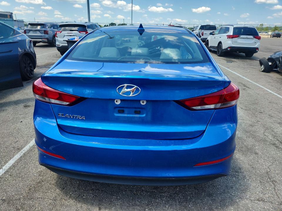Продажа на аукционе авто 2018 Hyundai Elantra, vin: 5NPD84LF3JH382952, номер лота: 63198276