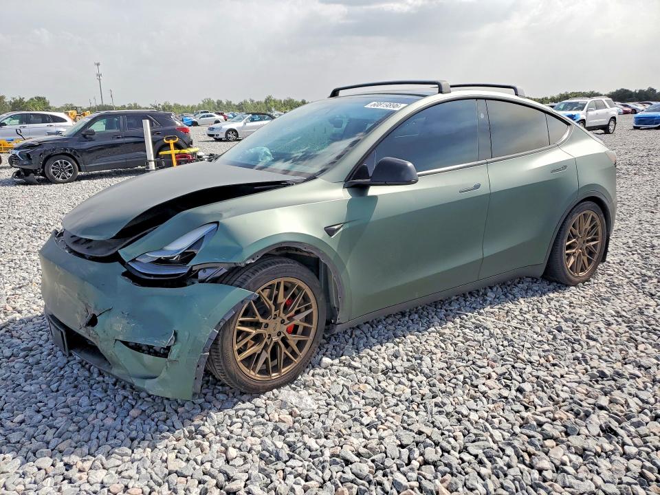 Продажа на аукционе авто 2024 Tesla Model Y, vin: 7SAYGDEF9RA262794, номер лота: 60819896