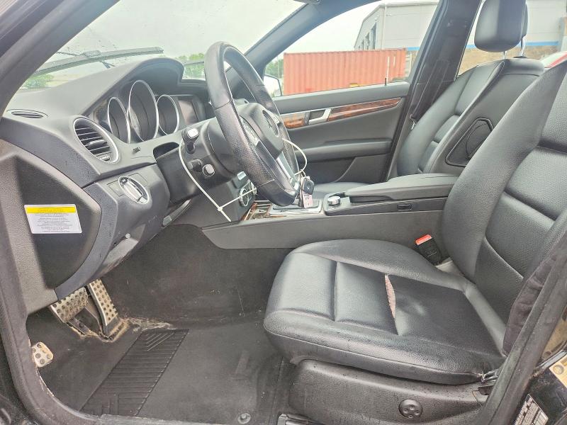 2013 Mercedes-benz C მანქანა იყიდება აუქციონზე, vin: WDDGF8AB8DR276753, აუქციონის ნომერი: 61673276