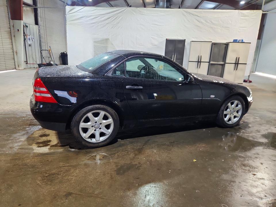 1998 Mercedes-benz Slk მანქანა იყიდება აუქციონზე, vin: WDBKK47F4WF029414, აუქციონის ნომერი: 60809746