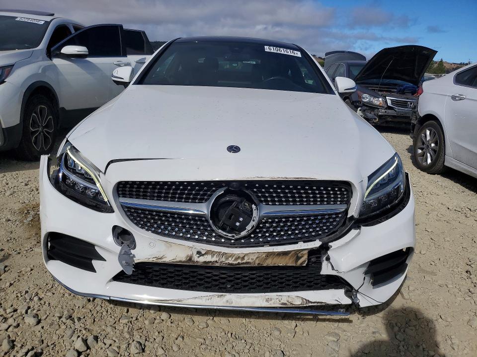 61061616 :رقم المزاد ، WDDWJ8DB9KF844593 vin ، 2019 Mercedes-benz C مزاد بيع