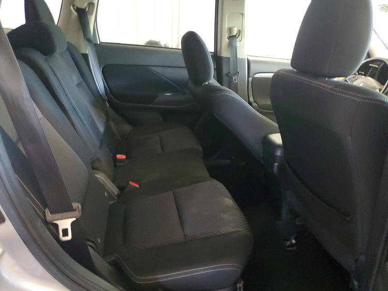 60746886 :رقم المزاد ، JA4AZ3A31GZ016907 vin ، 2016 Mitsubishi Outlander مزاد بيع