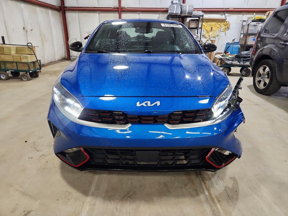 2022 Kia Forte მანქანა იყიდება აუქციონზე, vin: 3KPF54AD2NE478049, აუქციონის ნომერი: 61923346