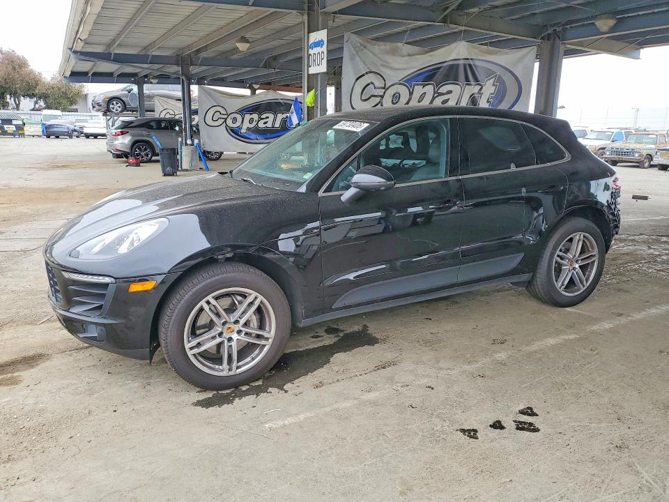 59730406 :رقم المزاد ، WP1AB2A53JLB31314 vin ، 2018 Porsche Macan مزاد بيع