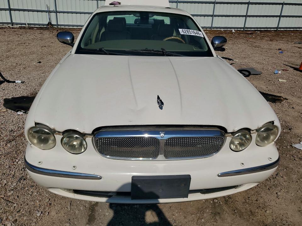 2007 Jaguar Xj8 მანქანა იყიდება აუქციონზე, vin: SAJWA71B47SH16502, აუქციონის ნომერი: 62851646