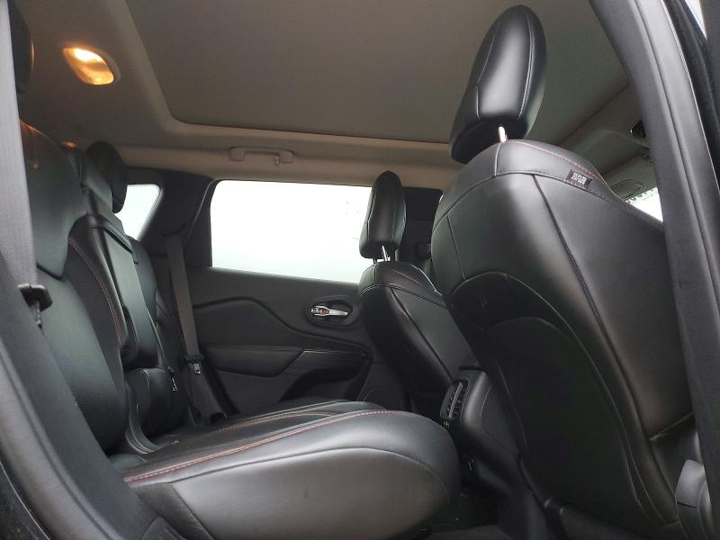 Продаж на аукціоні авто 2015 Jeep Cherokee, vin: 1C4PJMBS2FW697629, номер лоту: 61130046