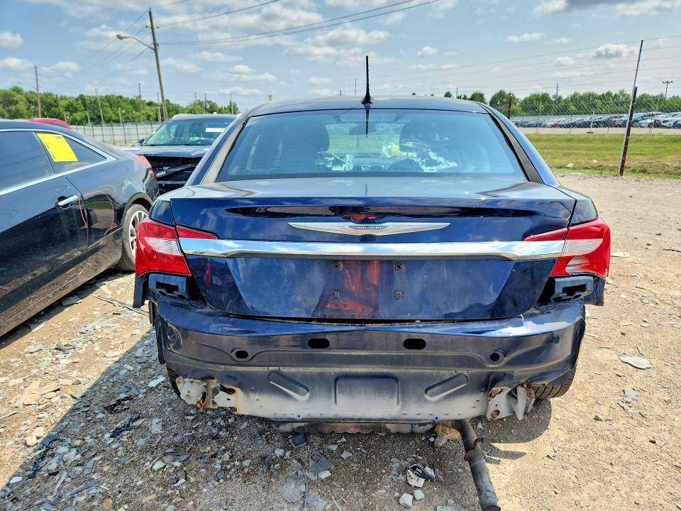 62817116 :رقم المزاد ، 1C3CCBCB0CN308701 vin ، 2012 Chrysler 200 مزاد بيع