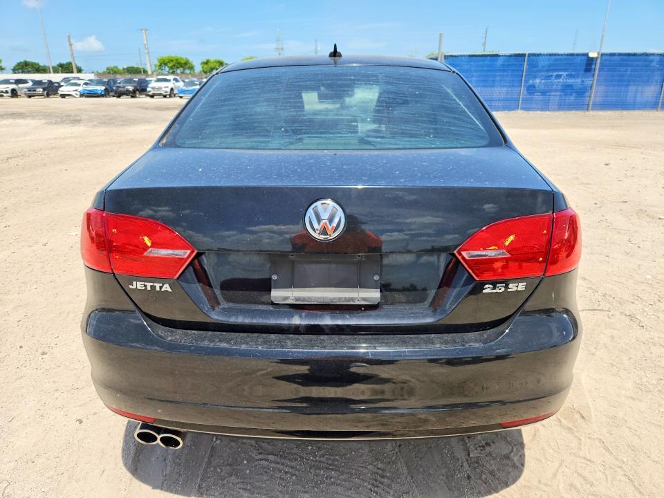 61620986 :رقم المزاد ، 3VWDX7AJ7DM260330 vin ، 2013 Volkswagen Jetta مزاد بيع