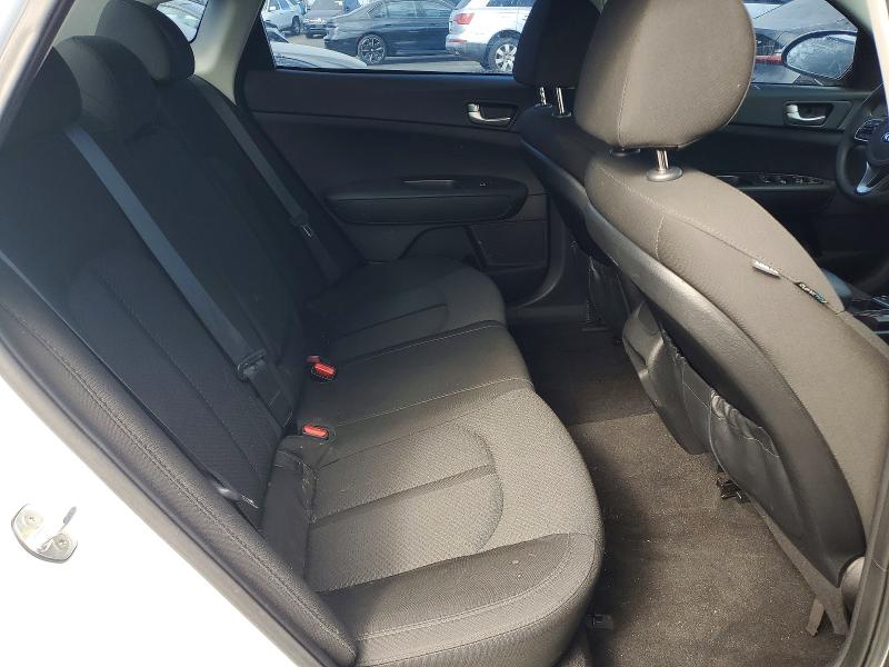 Продаж на аукціоні авто 2017 Kia Optima, vin: 5XXGT4L39HG164019, номер лоту: 61568026