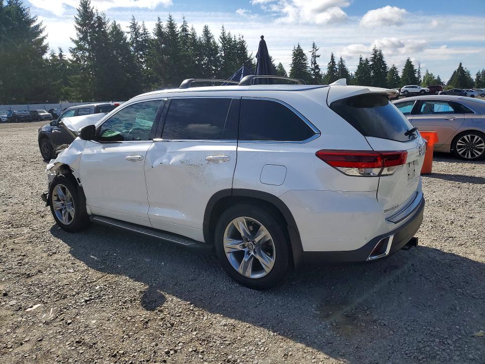 Продажа на аукционе авто 2017 Toyota Highlander, vin: 5TDDZRFH0HS476055, номер лота: 62493526
