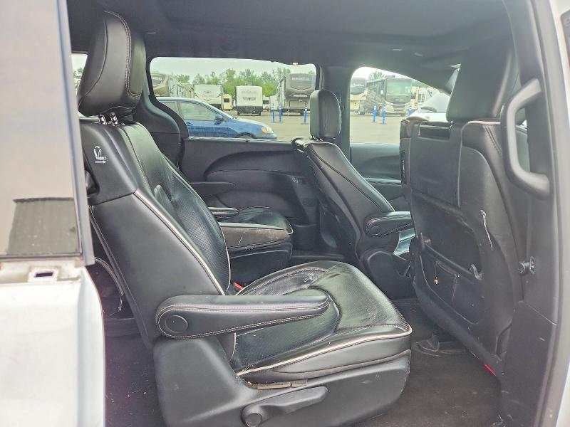 Продаж на аукціоні авто 2022 Chrysler Pacifica, vin: 2C4RC1S70NR137127, номер лоту: 61920866