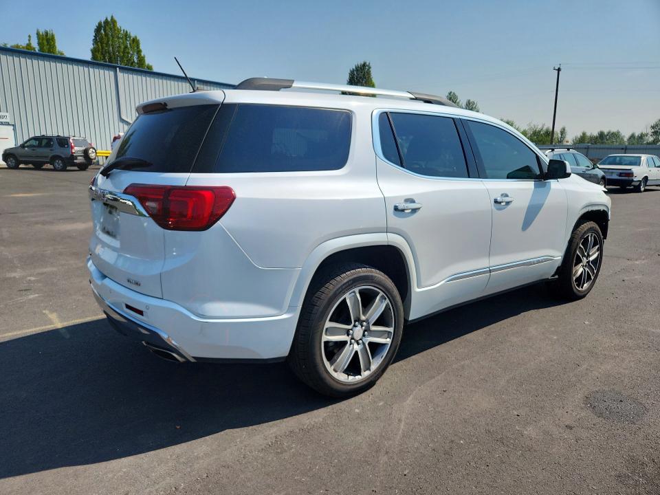 61609906 :رقم المزاد ، 1GKKNXLS1HZ164000 vin ، 2017 Gmc Acadia مزاد بيع