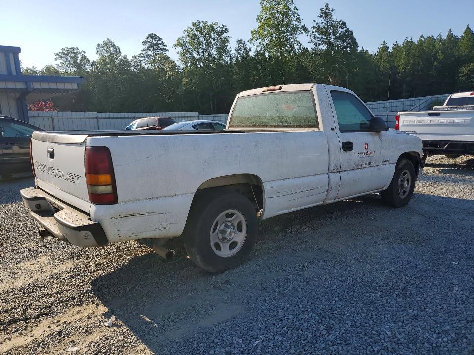 61204016 :رقم المزاد ، 1GCEC14W72Z208652 vin ، 2002 Chevrolet Silverado مزاد بيع