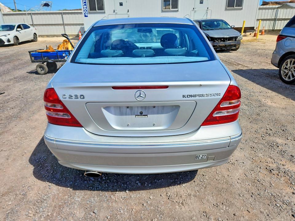 Продажа на аукционе авто 2004 Mercedes-benz C, vin: WDBRF40J04F517581, номер лота: 61569936