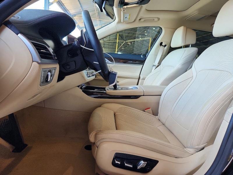 61234886 :رقم المزاد ، WBA7T2C0XLGL17161 vin ، 2020 Bmw 740 مزاد بيع