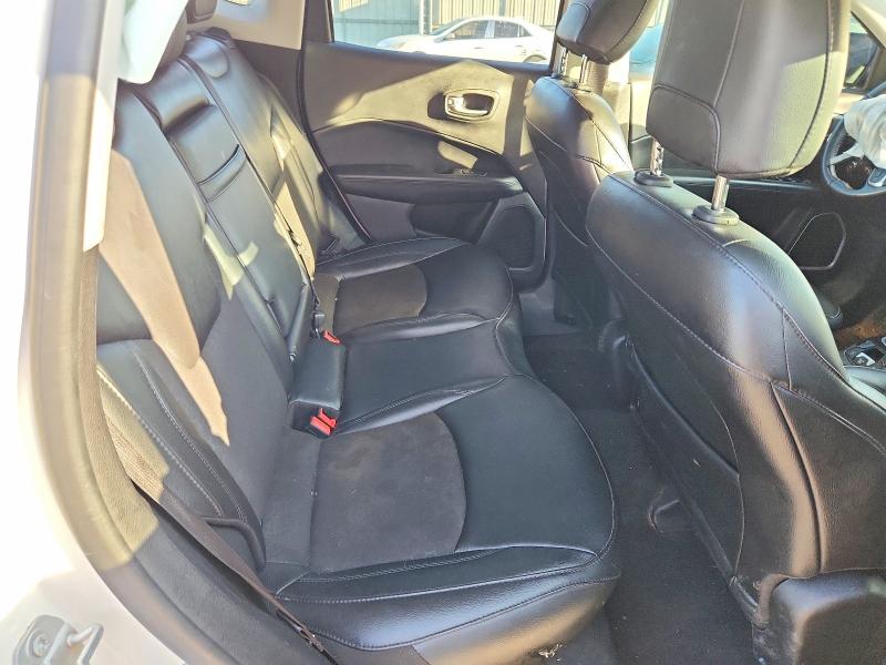 62316386 :رقم المزاد ، 3C4NJCBB9LT102827 vin ، 2020 Jeep Compass مزاد بيع