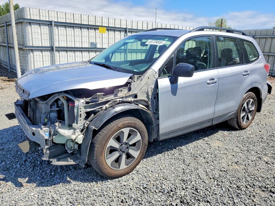 60739806 :رقم المزاد ، JF2SJABCXHH523172 vin ، 2017 Subaru Forester مزاد بيع