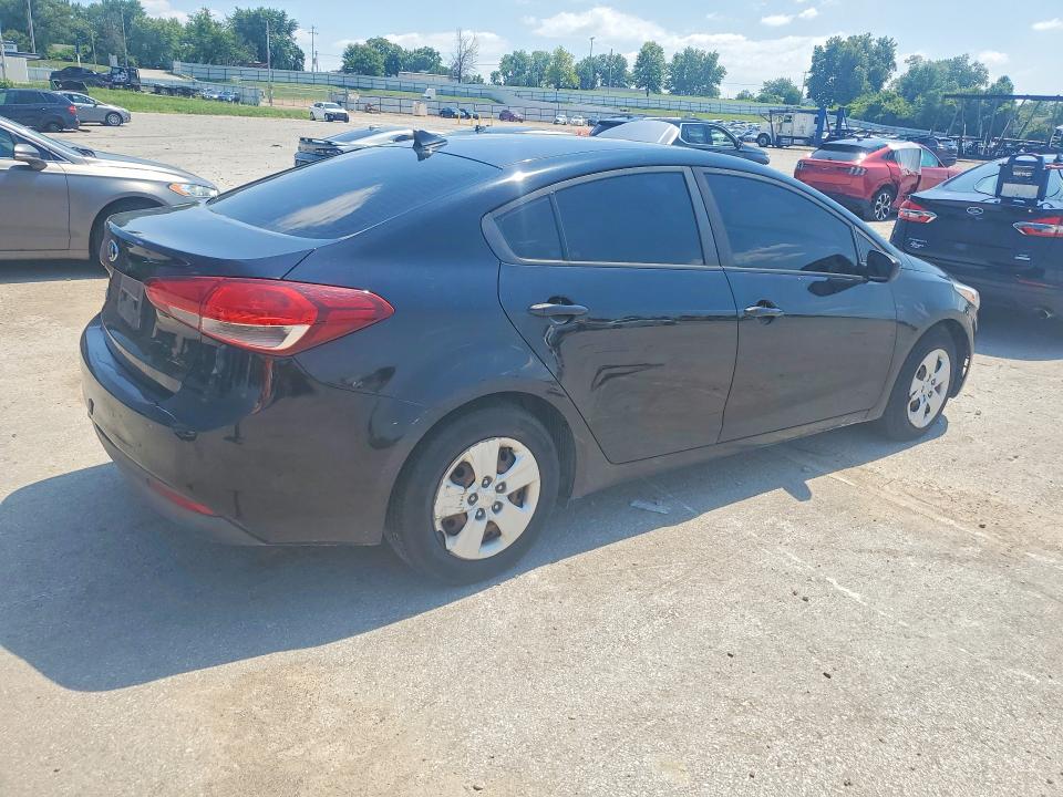 Продажа на аукционе авто 2017 Kia Forte, vin: 3KPFK4A72HE077530, номер лота: 61187006