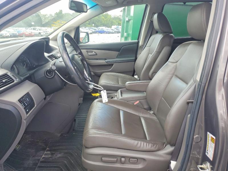 61584726 :رقم المزاد ، 5FNRL5H69DB044168 vin ، 2013 Honda Odyssey مزاد بيع