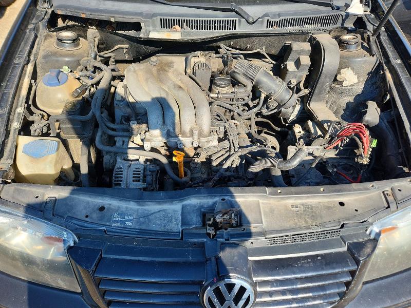 59786426 :رقم المزاد ، 3VWSB69M22M121122 vin ، 2002 Volkswagen Jetta مزاد بيع