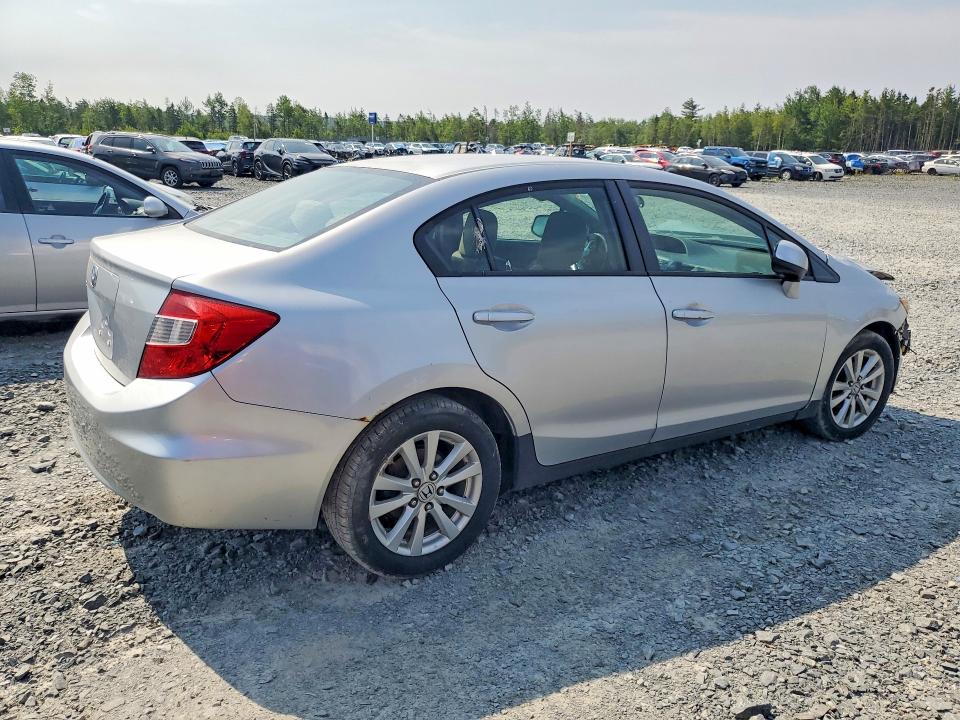 Продаж на аукціоні авто 2012 Honda Civic, vin: 2HGFB2F50CH113158, номер лоту: 56472406
