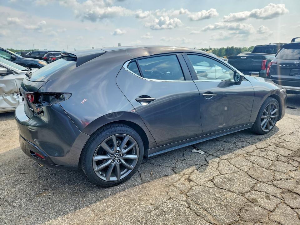 Продаж на аукціоні авто 2019 Mazda 3, vin: JM1BPBMM2K1122756, номер лоту: 62505226