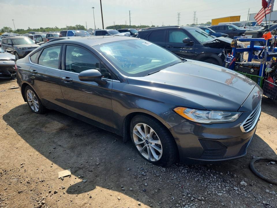 Продажа на аукционе авто 2020 Ford Fusion, vin: 3FA6P0HDXLR136451, номер лота: 63391196