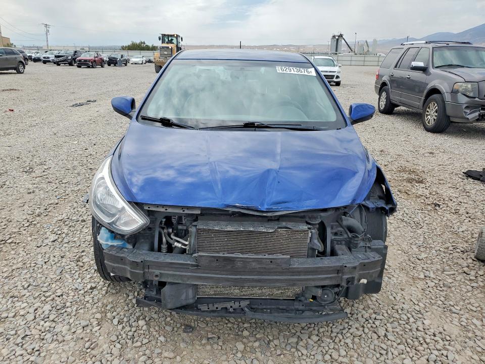 62913676 :رقم المزاد ، KMHCT4AE2GU963499 vin ، 2016 Hyundai Accent مزاد بيع