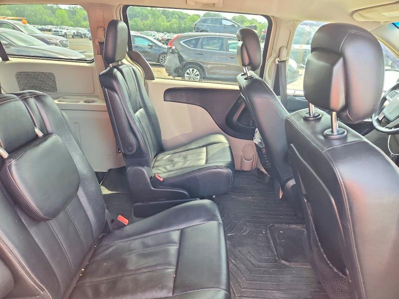 62122296 :رقم المزاد ، 2C4RC1BG8GR214541 vin ، 2016 Chrysler Town & Country مزاد بيع