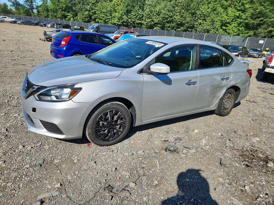 2017 Nissan Sentra მანქანა იყიდება აუქციონზე, vin: 3N1AB7AP8HL684946, აუქციონის ნომერი: 62909316