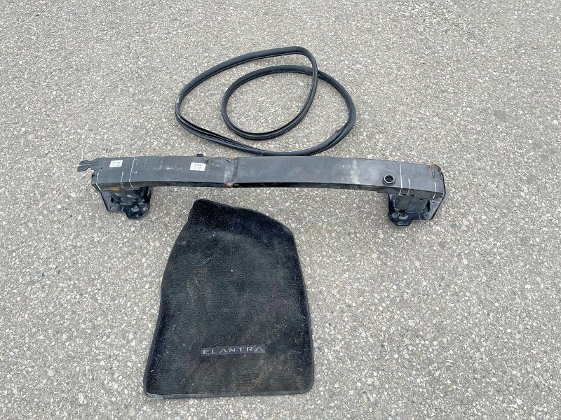 2024 Hyundai Elantra მანქანა იყიდება აუქციონზე, vin: KMHLM4DGXRU775987, აუქციონის ნომერი: 62760426
