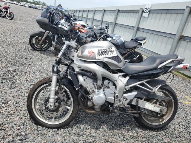 2004 Yamaha Fz6 მანქანა იყიდება აუქციონზე, vin: JYARJ08EX4A001298, აუქციონის ნომერი: 63660796