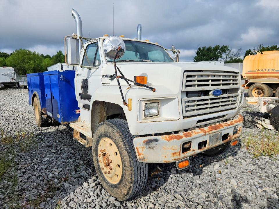60092676 :رقم المزاد ، 1FDXK74C4PVA29497 vin ، 1993 Ford F700 مزاد بيع