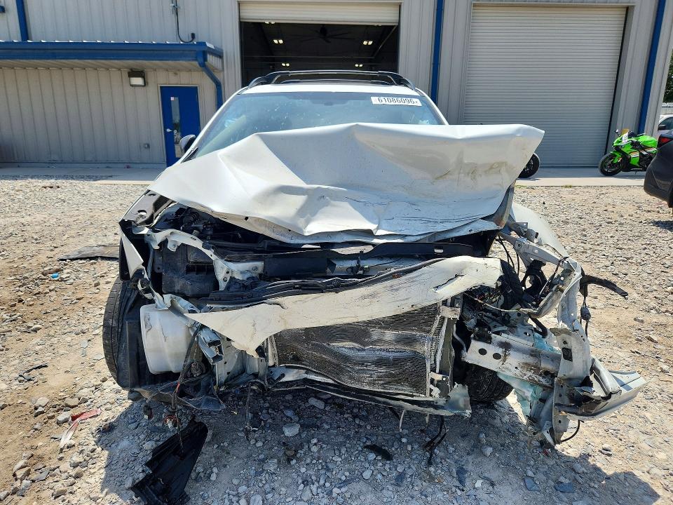 61086096 :رقم المزاد ، JF2GTHSC5NH218117 vin ، 2022 Subaru Crosstrek مزاد بيع