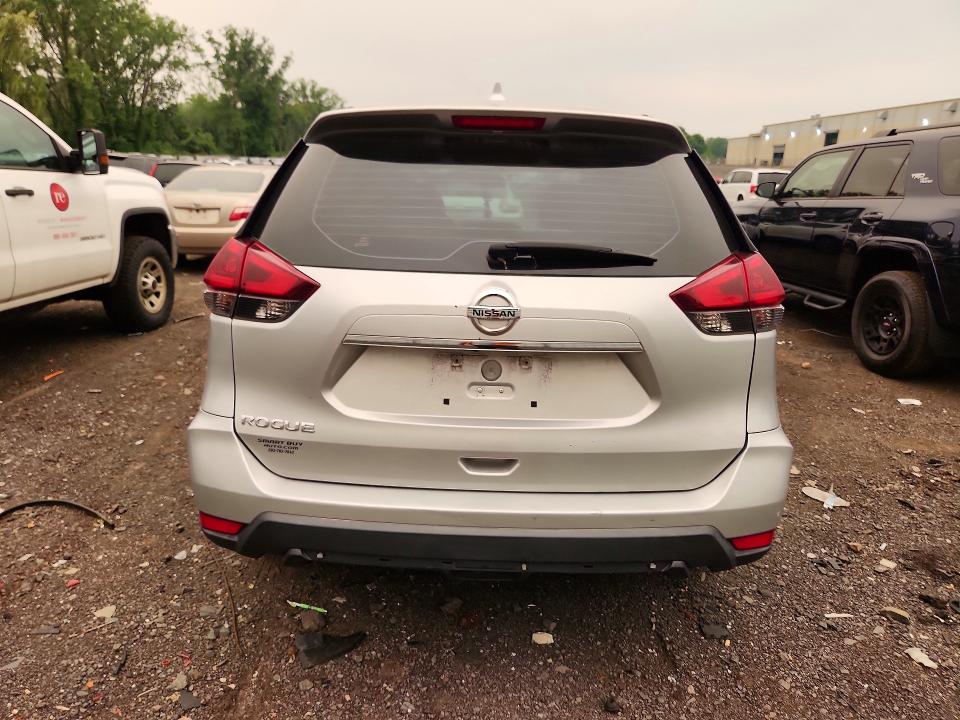 Aukcja sprzedaży 2018 Nissan Rogue, vin: 5N1AT2MT2JC730922, numer aukcji: 61042136