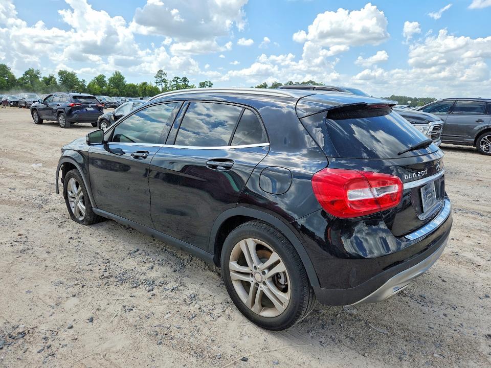 58635256 :رقم المزاد ، WDCTG4GB2FJ116028 vin ، 2015 Mercedes-benz Gla مزاد بيع