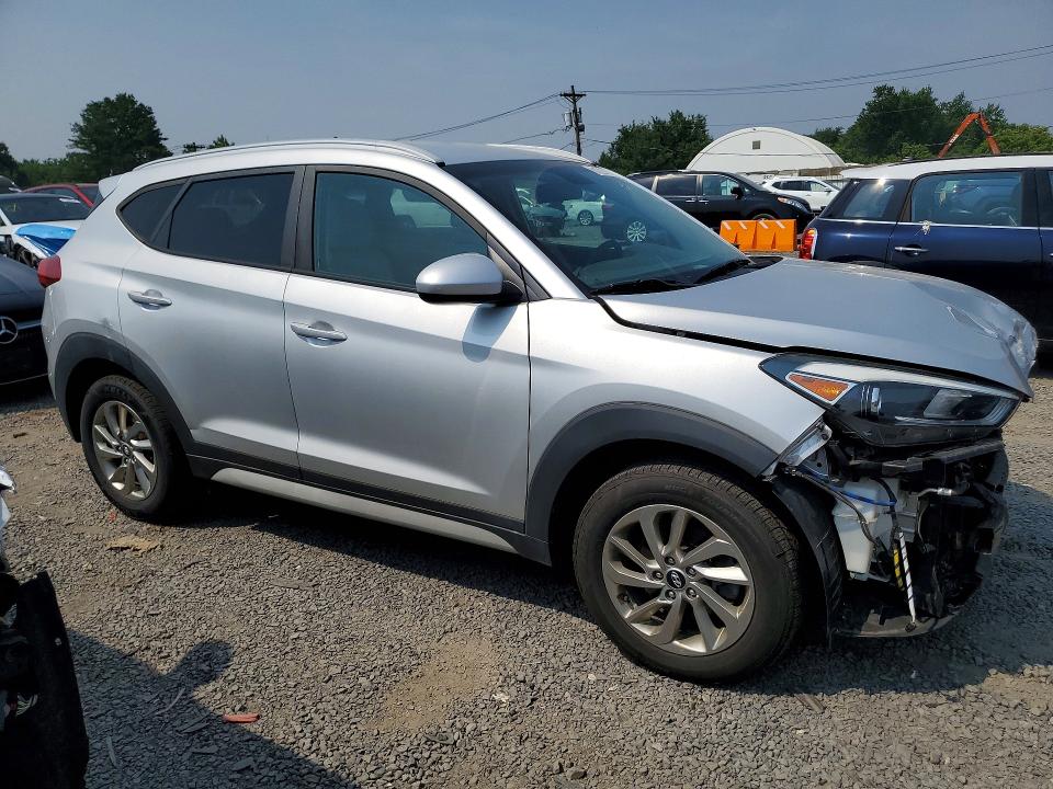 61220156 :رقم المزاد ، KM8J3CA47JU831533 vin ، 2018 Hyundai Tucson مزاد بيع