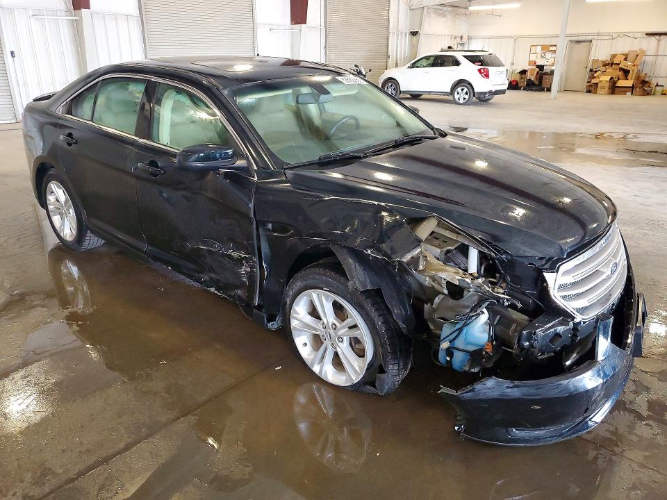 Продажа на аукционе авто 2014 Ford Taurus, vin: 1FAHP2E80EG153233, номер лота: 62682256