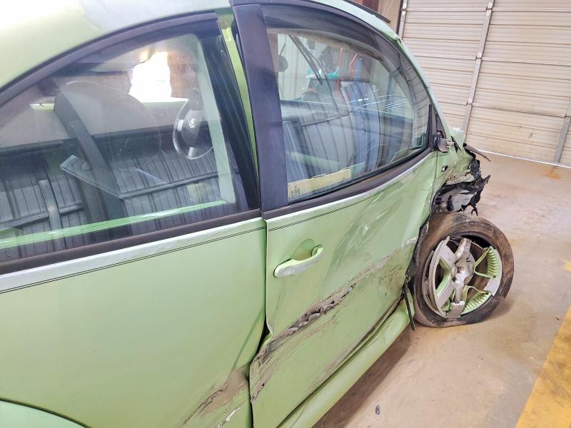 63157926 :رقم المزاد ، 3VWCD21C53M408806 vin ، 2003 Volkswagen New Beetle مزاد بيع