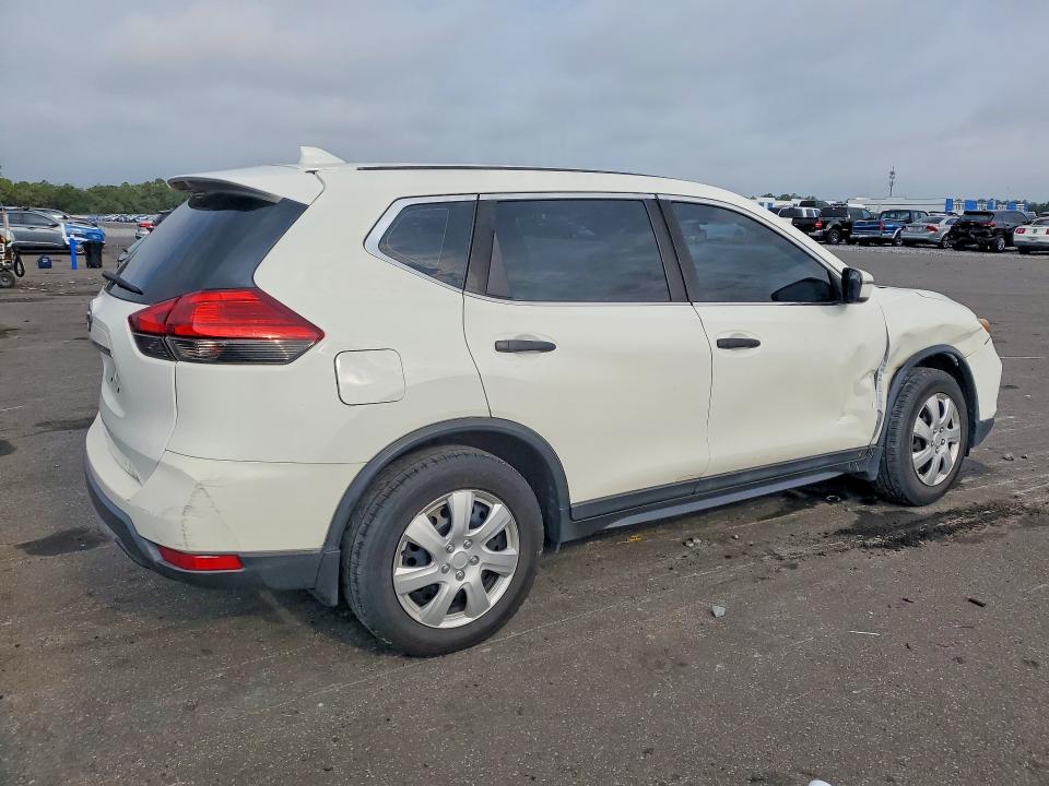 Продажа на аукционе авто 2017 Nissan Rogue, vin: 5N1AT2MT0HC794063, номер лота: 62592746