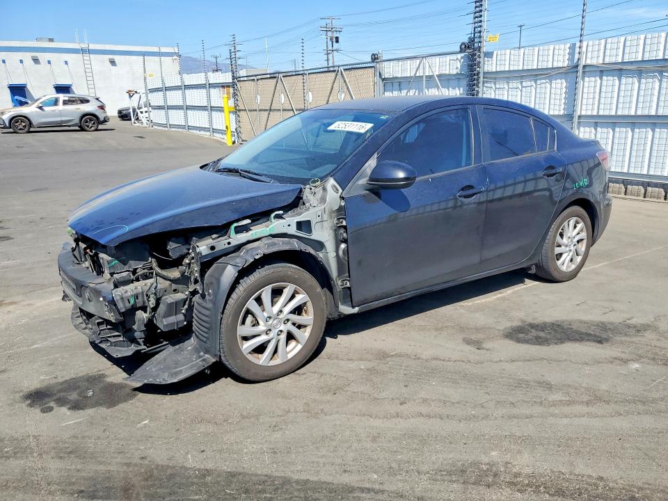 Продажа на аукционе авто 2012 Mazda 3, vin: JM1BL1V84C1663963, номер лота: 62531116