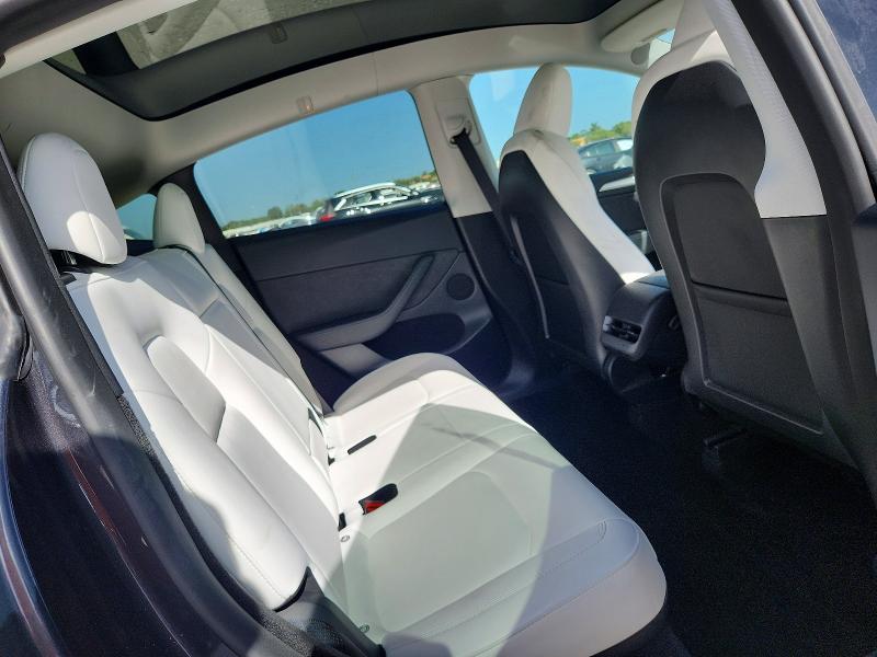 2024 Tesla Model Y მანქანა იყიდება აუქციონზე, vin: 7SAYGDED1RF009051, აუქციონის ნომერი: 59263146