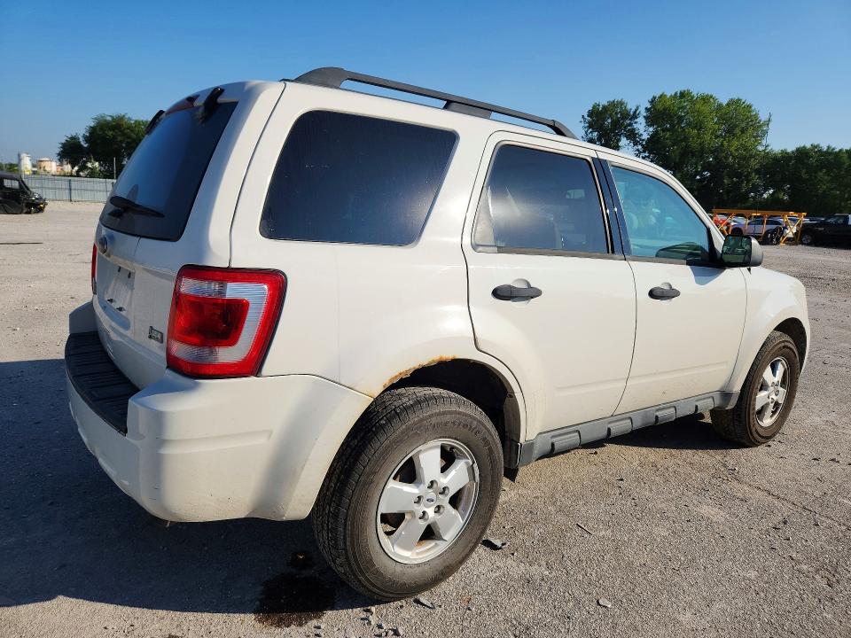 2012 Ford Escape მანქანა იყიდება აუქციონზე, vin: 1FMCU0DG1CKC84994, აუქციონის ნომერი: 61157156