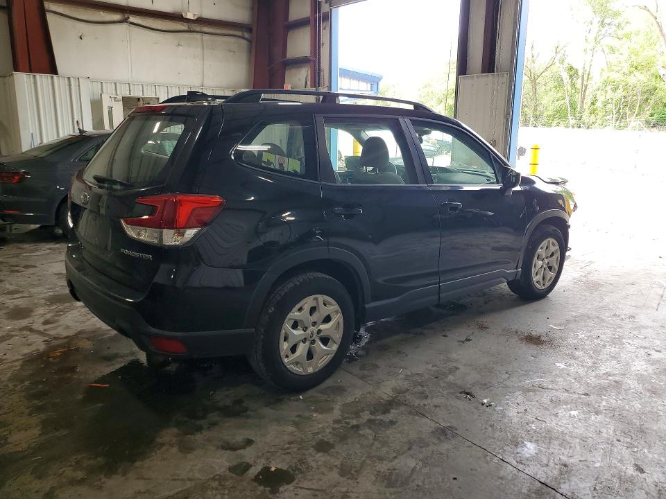 63290296 :رقم المزاد ، JF2SKACC5KH503415 vin ، 2019 Subaru Forester مزاد بيع