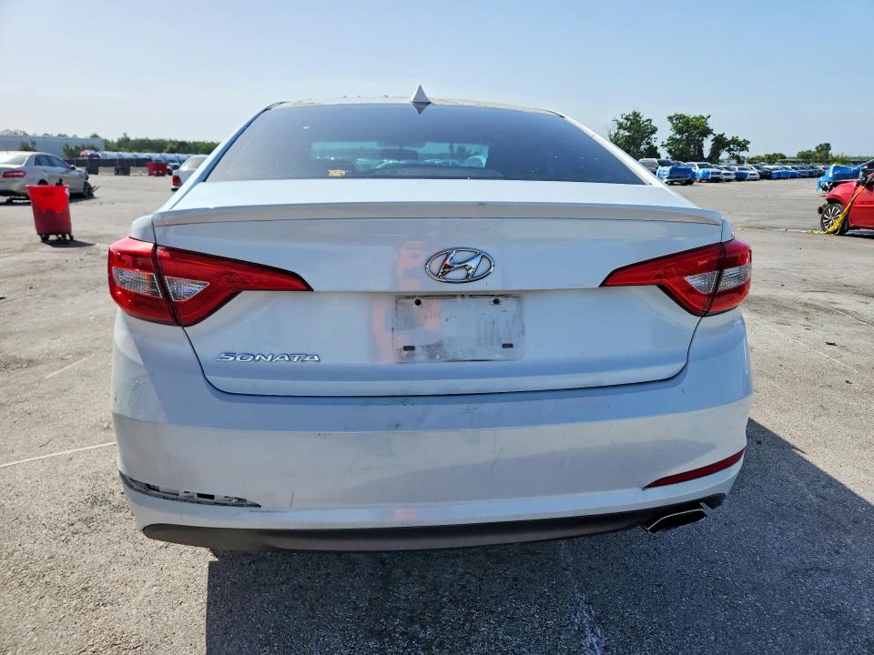 2015 Hyundai Sonata მანქანა იყიდება აუქციონზე, vin: 5NPE24AF0FH172471, აუქციონის ნომერი: 60418886