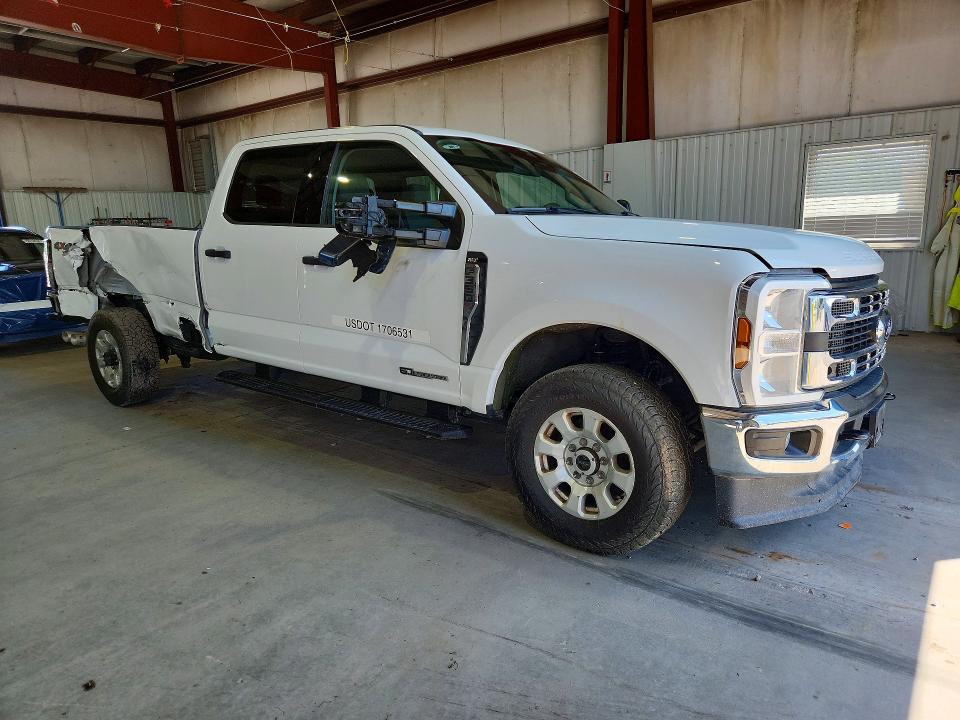 Продажа на аукционе авто 2024 Ford F350, vin: 1FT8W3BT3REC86856, номер лота: 61136696