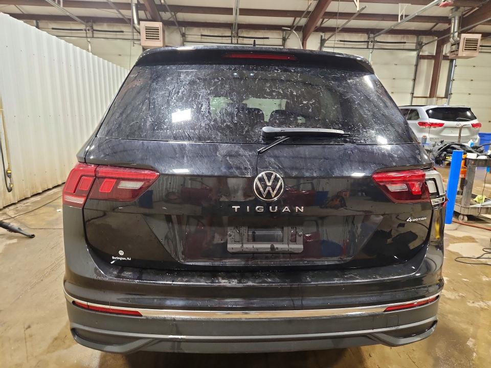 Продажа на аукционе авто 2023 Volkswagen Tiguan, vin: 3VVFB7AX0PM017379, номер лота: 60763606
