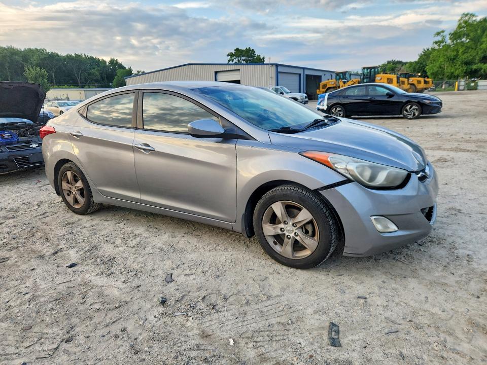 2013 Hyundai Elantra მანქანა იყიდება აუქციონზე, vin: KMHDH4AE3DU909114, აუქციონის ნომერი: 61613706