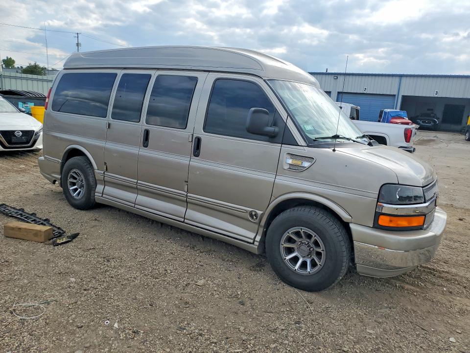 2005 Chevrolet Express G1500 მანქანა იყიდება აუქციონზე, vin: 1GBFG15T251126915, აუქციონის ნომერი: 61902466